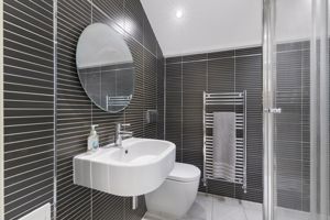 Photo 16- click for photo gallery